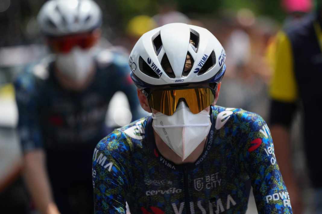 Tour führt Maskenpflicht wieder ein