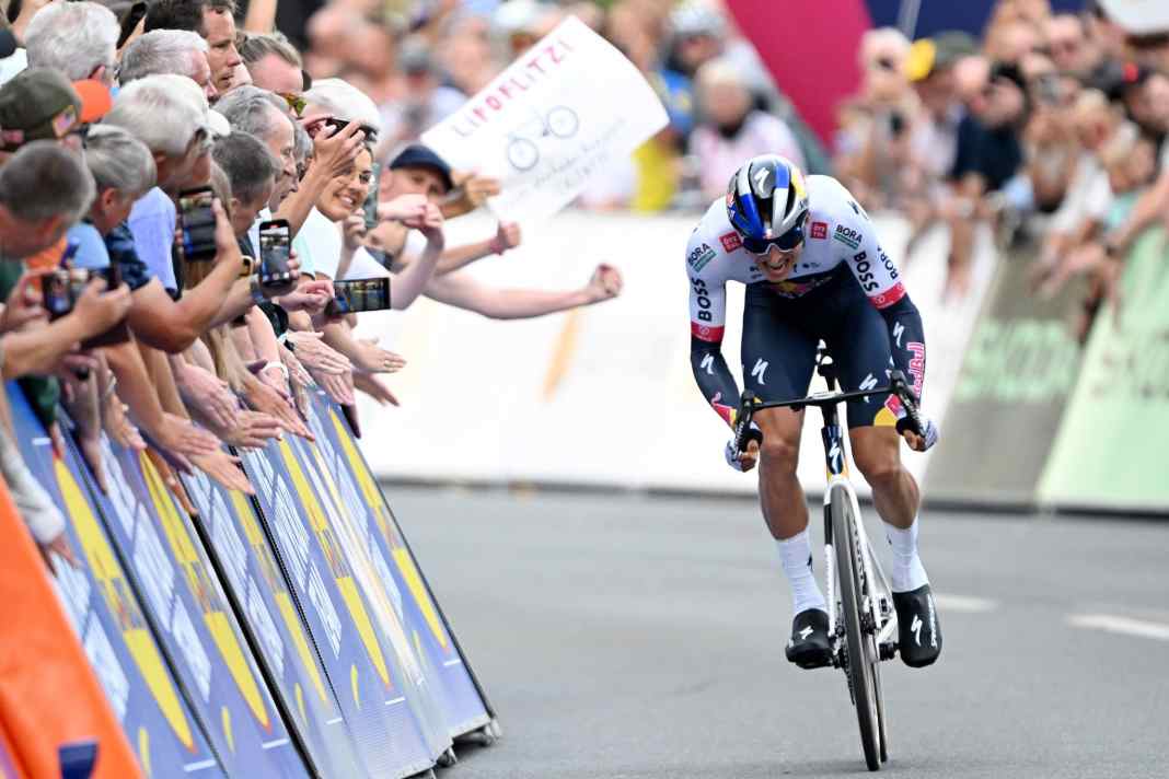 Lipowitz bei Deutschland Tour gefeiert