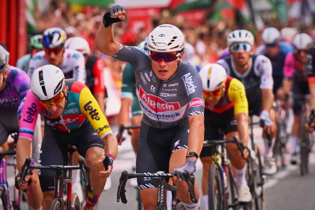 Philipsen gewinnt 8. Etappe im Massensprint
