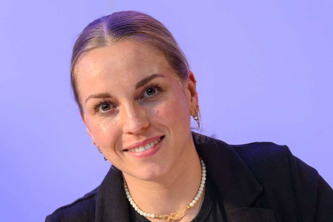 Emma Hinze und Maximilian Levy werden Eltern