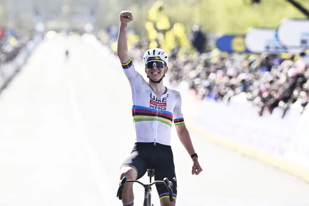Flandern-König Pogacar feiert Rekord-Sieg
