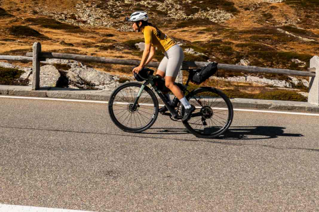 Onza stellt neue Serie von Gravelreifen vor