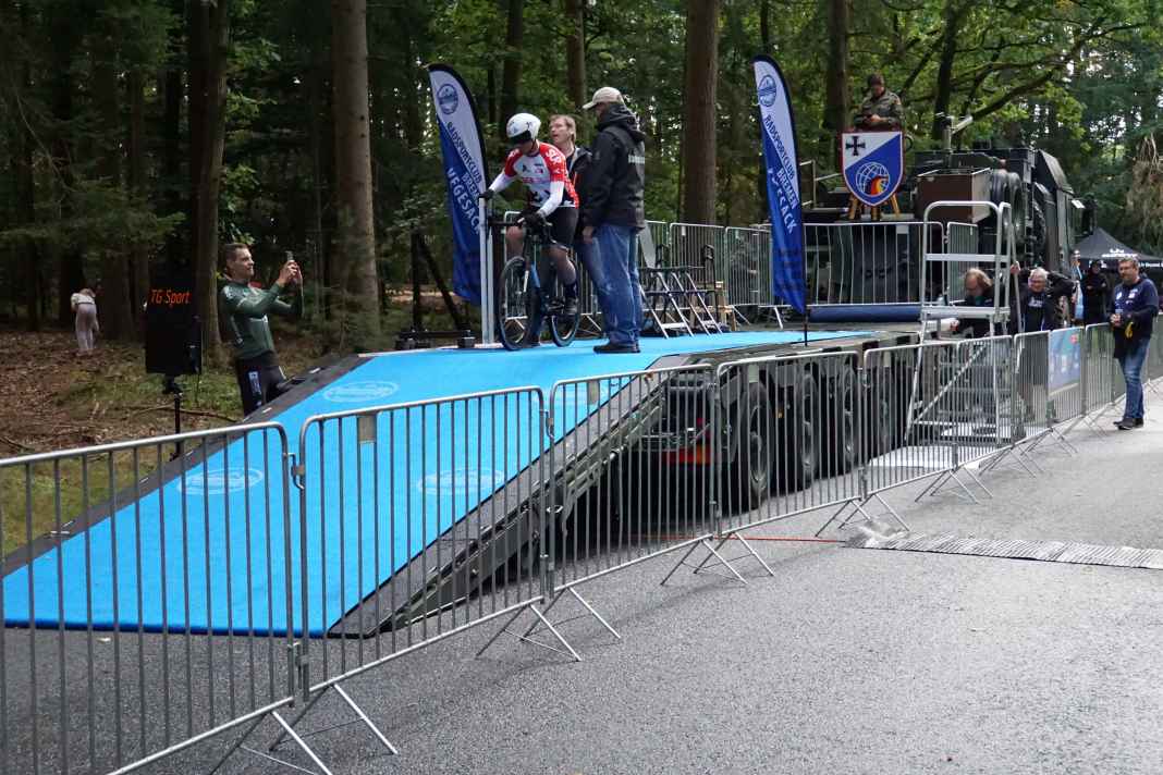 Einzelzeitfahren auf der Panzerstraße