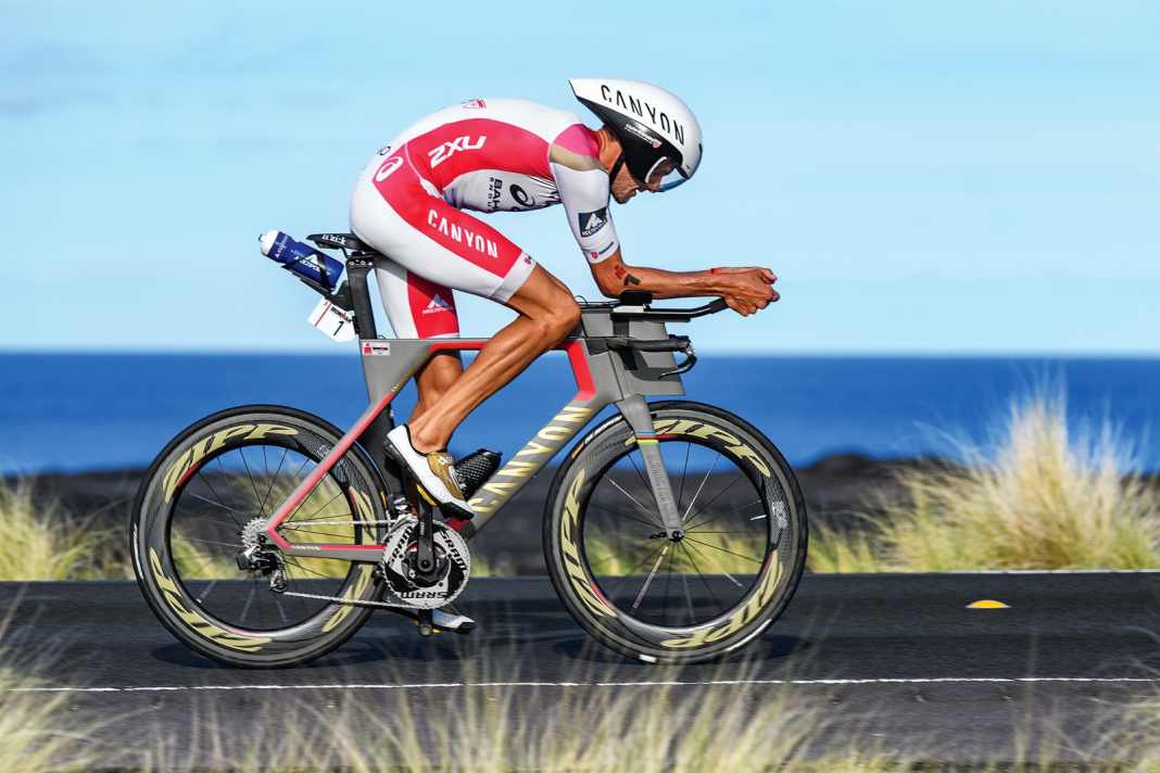 La version de série du Canyon Speedmax CF SLX en soufflerie - Ironman Hawaii : le vélo gagnant de Jan Frodeno en détail
