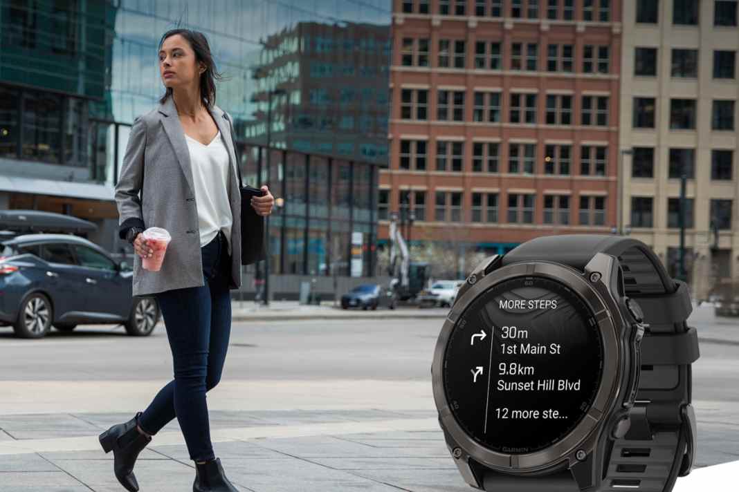 Navigation am Handgelenk - Smartwatch mit Abbiegehinweisen