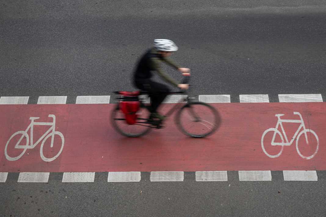 Radfahrer fühlen sich anderen Radfahrern stark verbunden