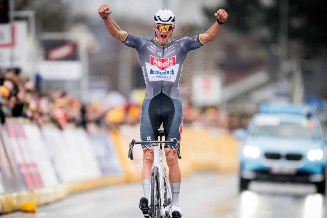 Gala-Vorstellung! Van der Poel zerlegt die Konkurrenz