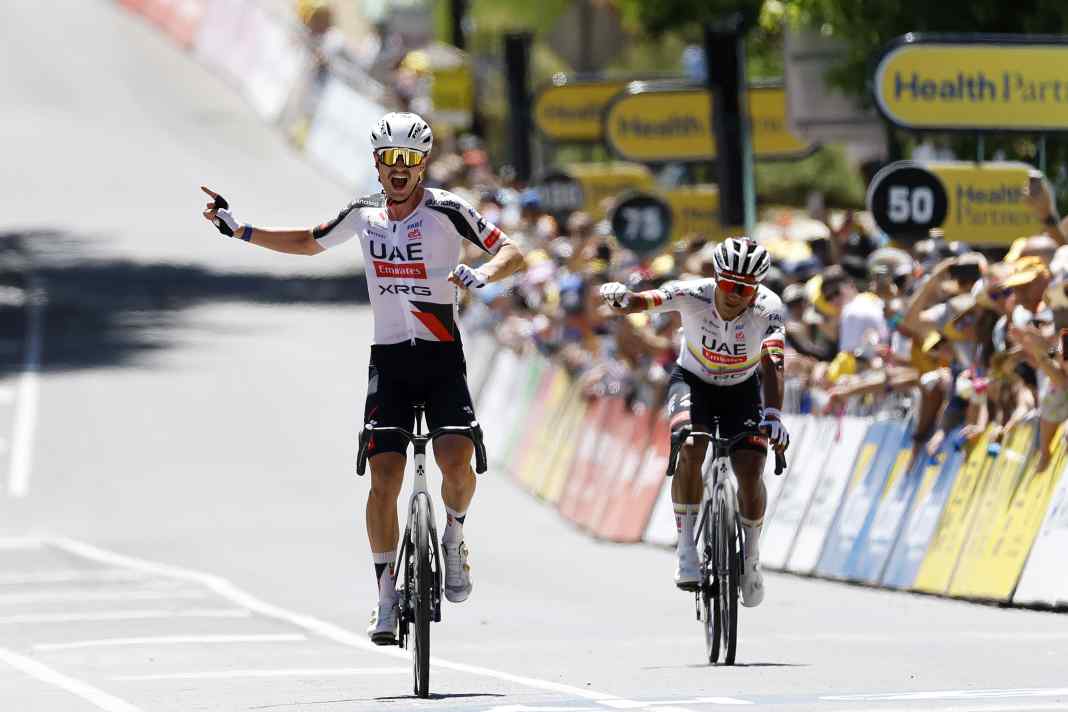 UAE Team schockt Konkurrenz früh: Doppelsieg für Vine und Narvaez