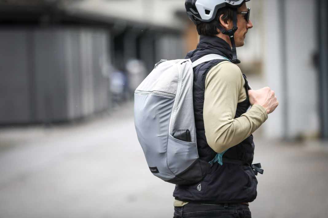 Commuting Pack from the Hamburg-based brand in our commuter rucksack test