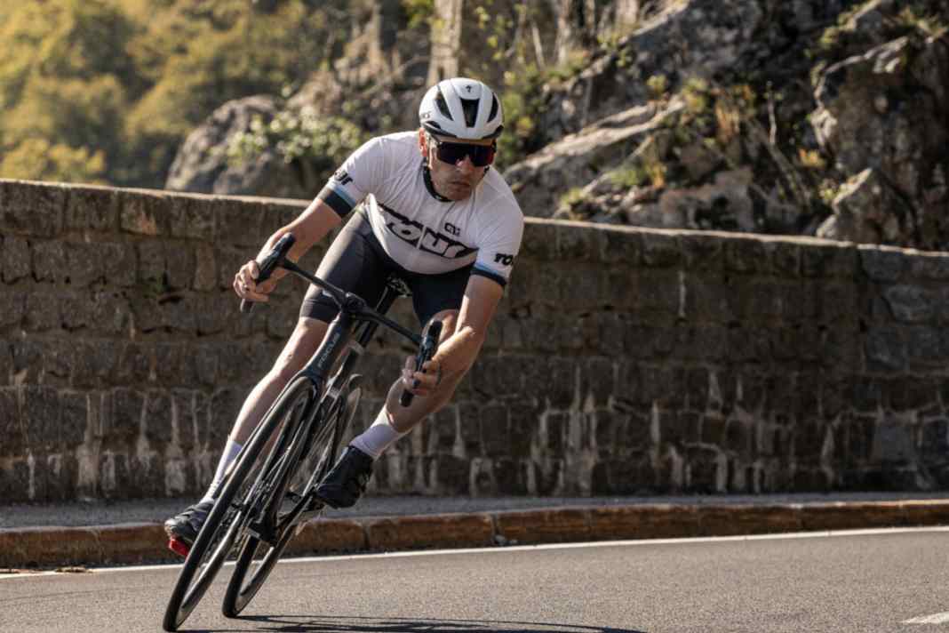 Focus legt sein schnellstes Rennrad neu auf