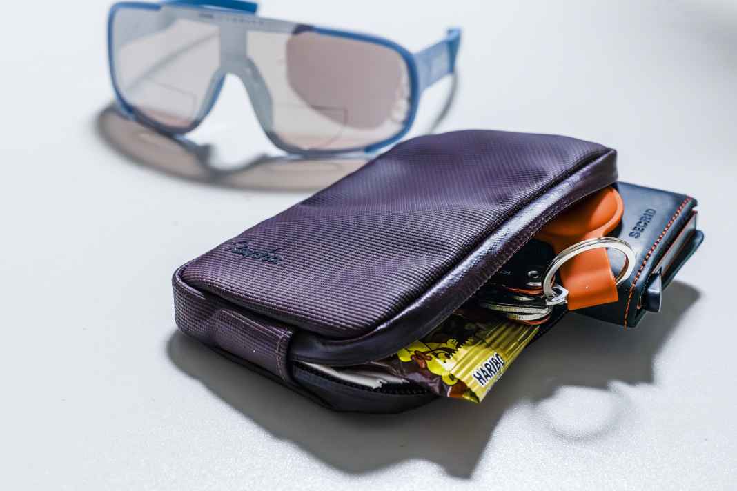Rapha Rainproof Essentials Case