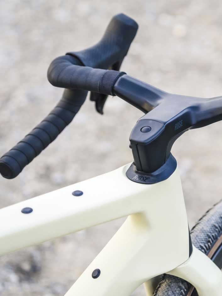 So findest du den richtigen Gravelbike-Lenker