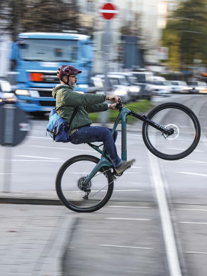 Beim Pendeln mit Fahrrad bares Geld sparen