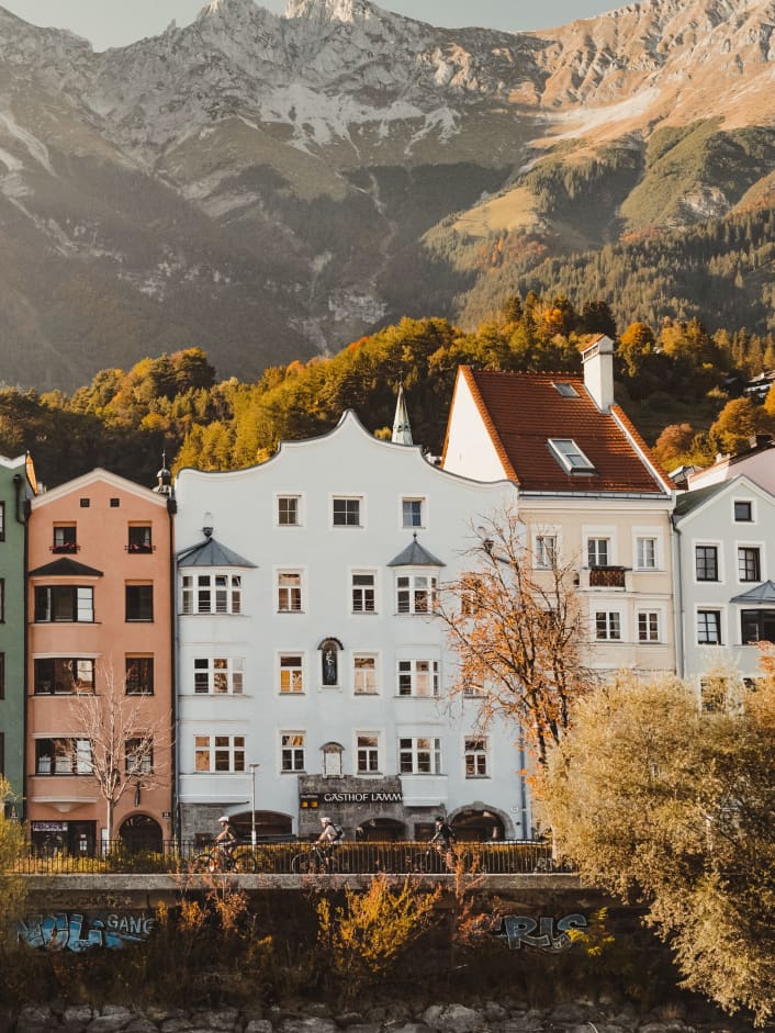 Mit dem E-Bike durch Tirol – von Innsbruck zum Brenner-Grenzkamm