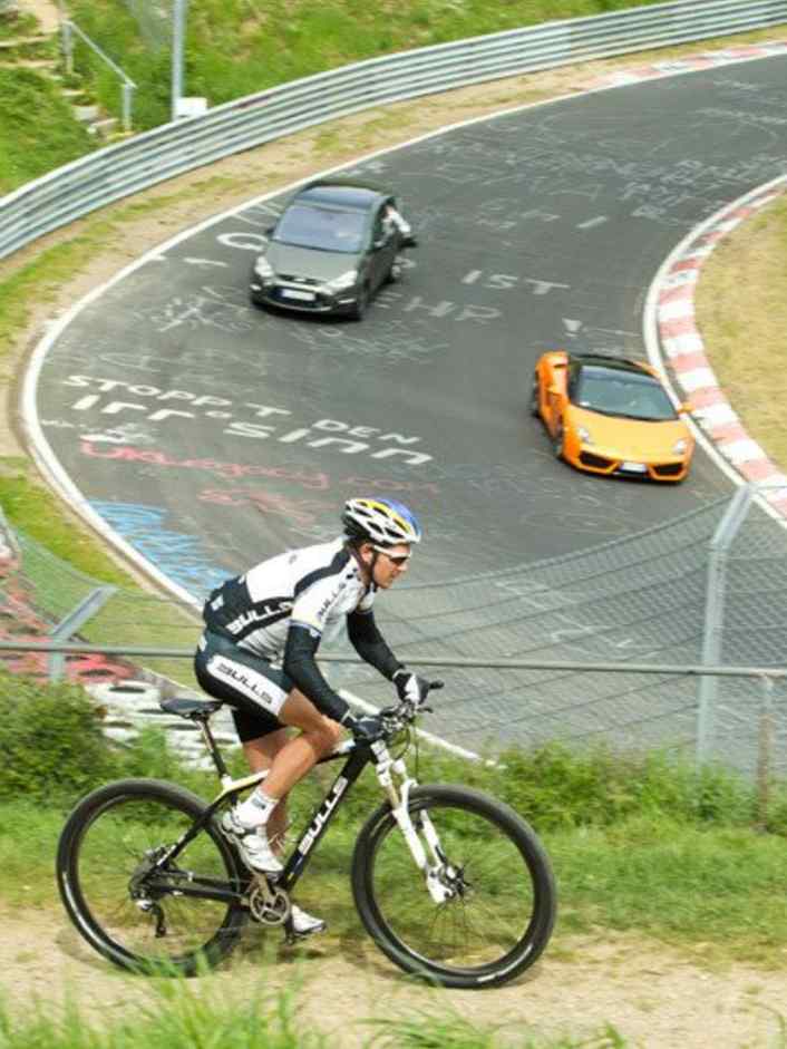 Trail an der Nürburgring-Nordschleife