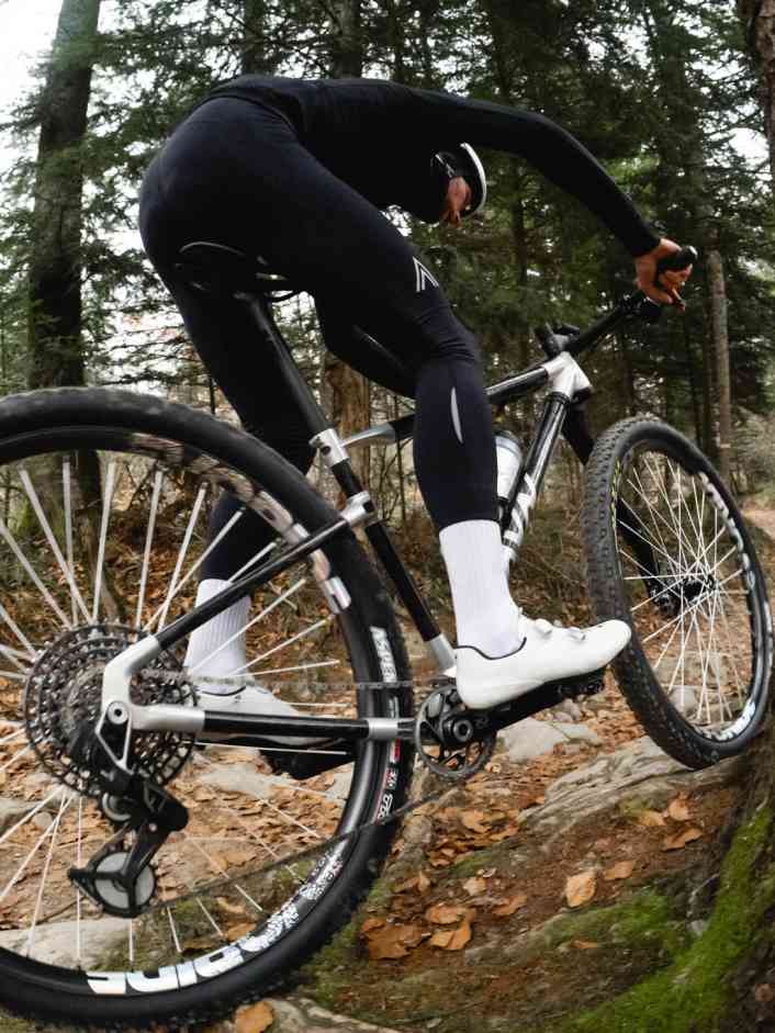 32 Zoll, Carbon-Rohre, Alu-Muffen, 9,9 kg
