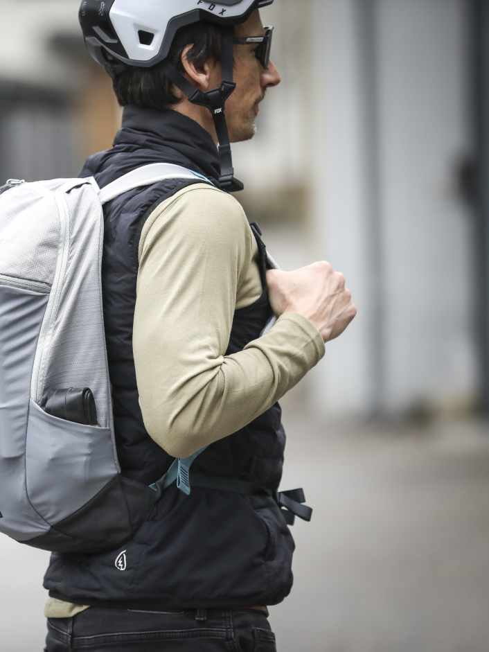 Heimplanet Motion Arc 20 - Commuting-Pack vom Hamburg- Label