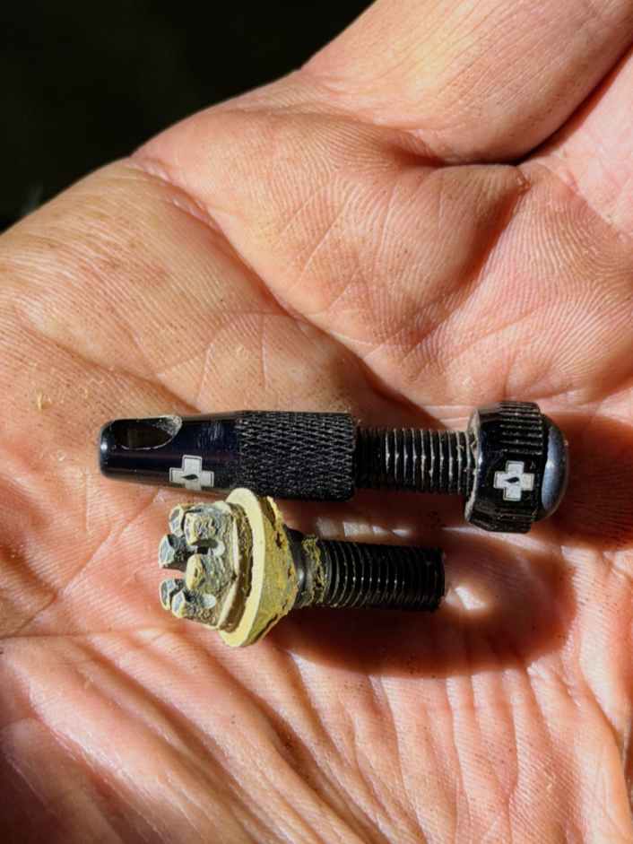 When the tubeless valve simply snaps off