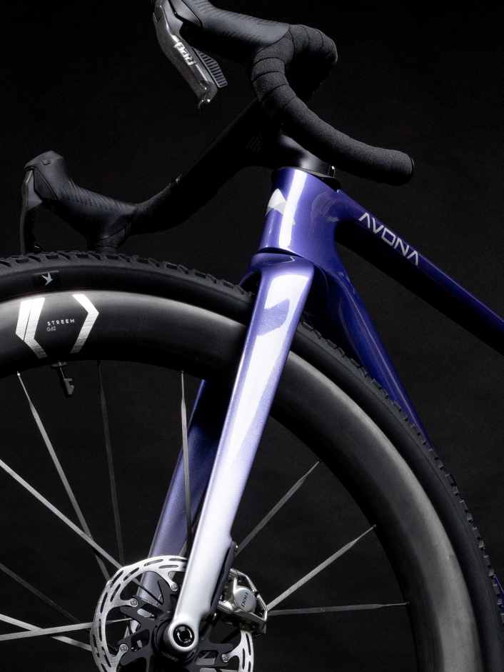Aero-carbon wheels now available in 32 inches