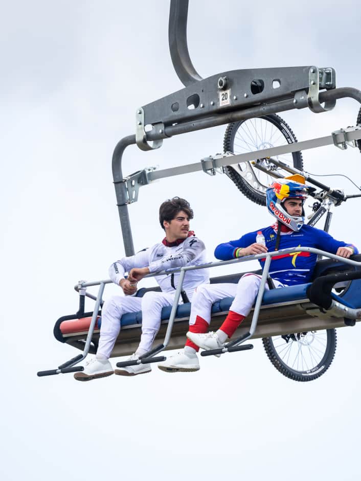 Dürfen E-MTBs mit in den Lift?