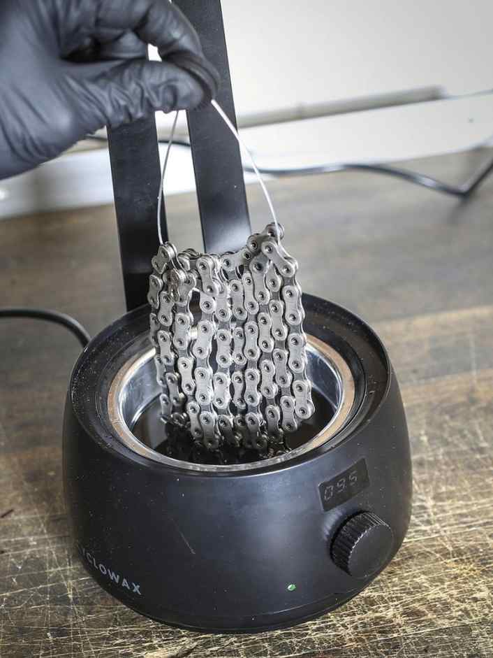 Kettenwachs, Klickpedal, Pumpe und smarte Rücklichter