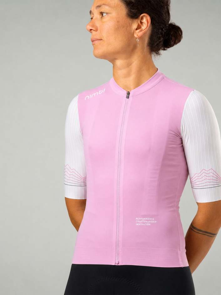 Italians present the Halo Giao Collection