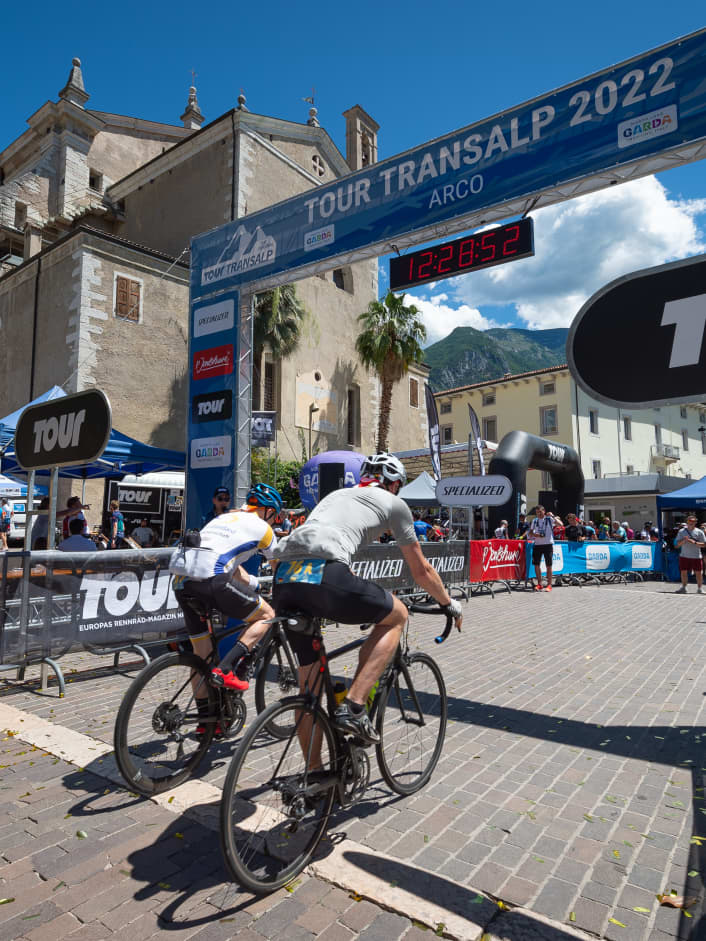 Das Finale der TOUR Transalp 2022 nach Arco