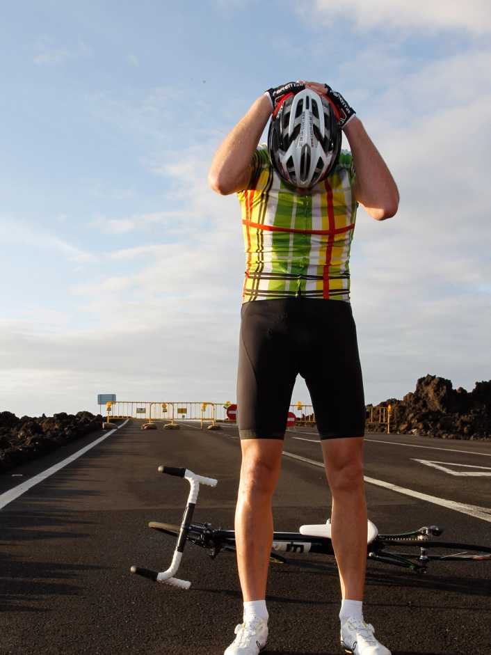 Nackenschmerzen beim Rennradfahren - was hilft?