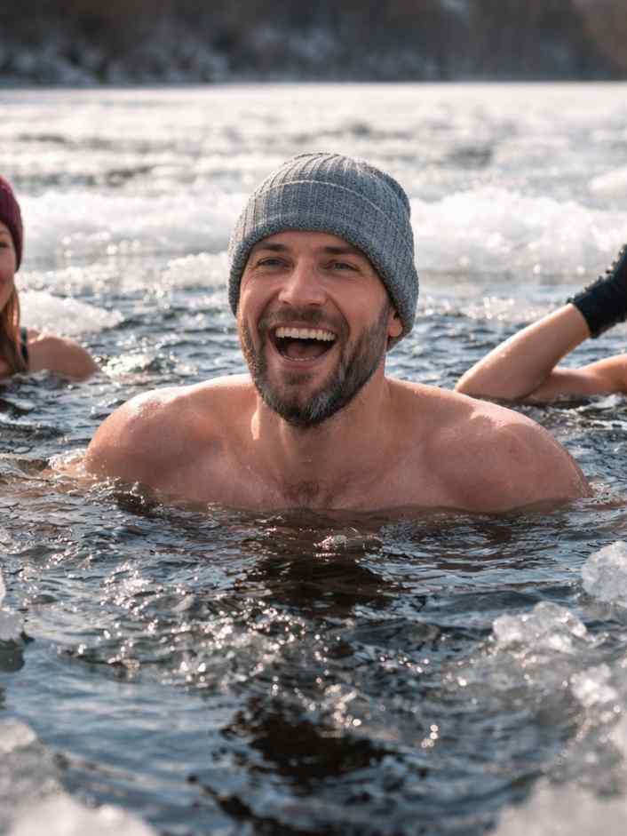 Eisbaden ist kein Hobby, sondern eine Entscheidung