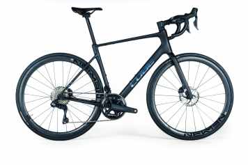 Preis-Leistungs-Rennrad mit elektronischer Schaltung