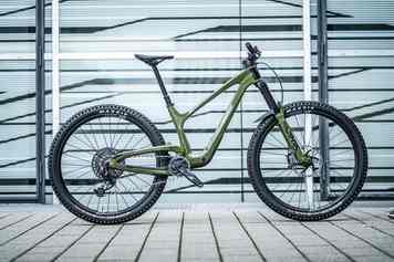 Bold Linkin LT - Mehr Federweg für mehr Abfahrtsspaß