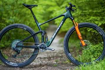 Lee Cougan Crossfire 428 Team - Marathon-Bike Test 2022