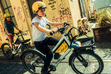 Das neue Woom Now Kinderfahrrad für die Stadt