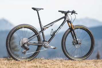 Spanischer Schnellzug für Racer mit nur 80 Millimeter Hub