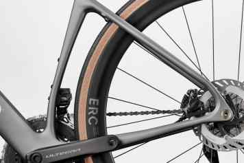 Allroad-Rennrad - mit Licht und Radar