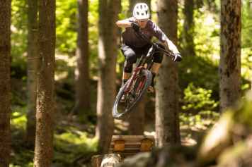 Die 5 spannendsten E-Bikes im Test