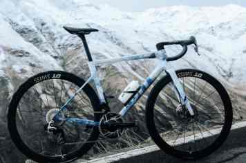 Sondermodell als Reminiszenz an Schweizer Berge