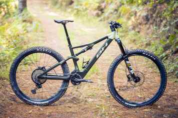 Light-E-MTB mit Alu-Rahmen ab 5099 Euro