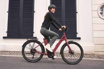 Mit den Crivit Urban E-Bikes X.3 und Y.3 in den Frühling