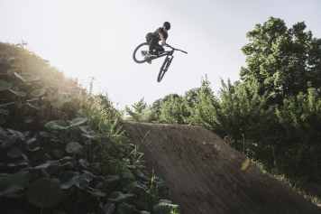 Neues Hardtail für Dirt Jump und Pumptrack für 999 Euro