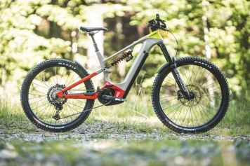 Souveränes Power-E-MTB mit Bosch CX