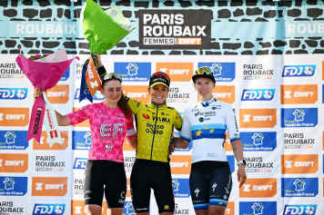 Die Allrounder Van der Poel und Ferrand-Prévot holen den Sieg