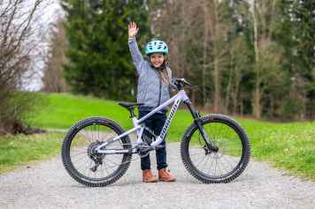 Neue Kinder-Fullys in 24 und 26 Zoll