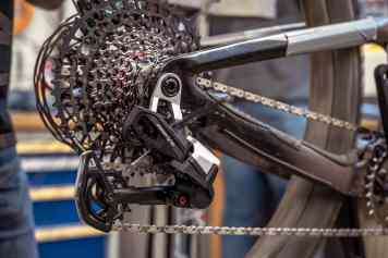 Shimano XT gegen Sram Eagle 90 Transmission