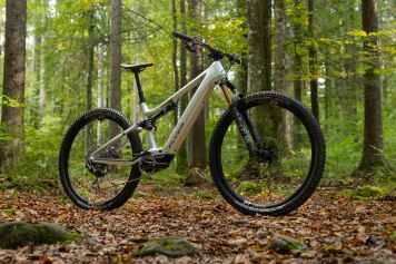 Neues Light-E-Bike mit Bosch SX aus der Schweiz