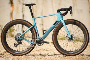 3T präsentiert neues Aero-Gravel-Bike Racemax² Italia