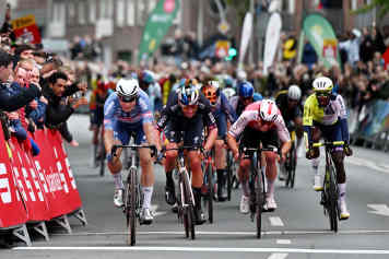 Philipsen deklassiert Sprintkonkurrenz