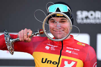 Überraschungssieg! Waerenskjold gewinnt Klassikerauftakt