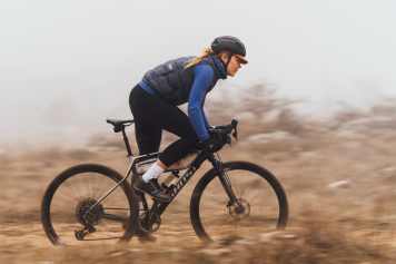 Ghost präsentiert erstes Gravelbike mit Carbonrahmen