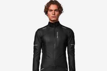 Van Rysel präsentiert zwei neue Regenjacken mit Profi-Genen